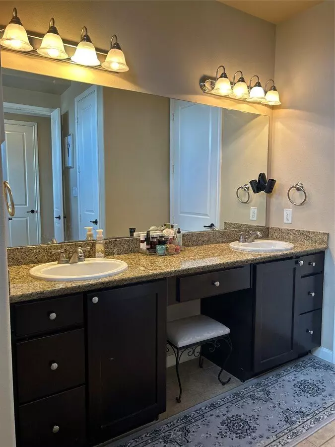 1049 West 22nd Street, Houston, TX 77008 photo 3