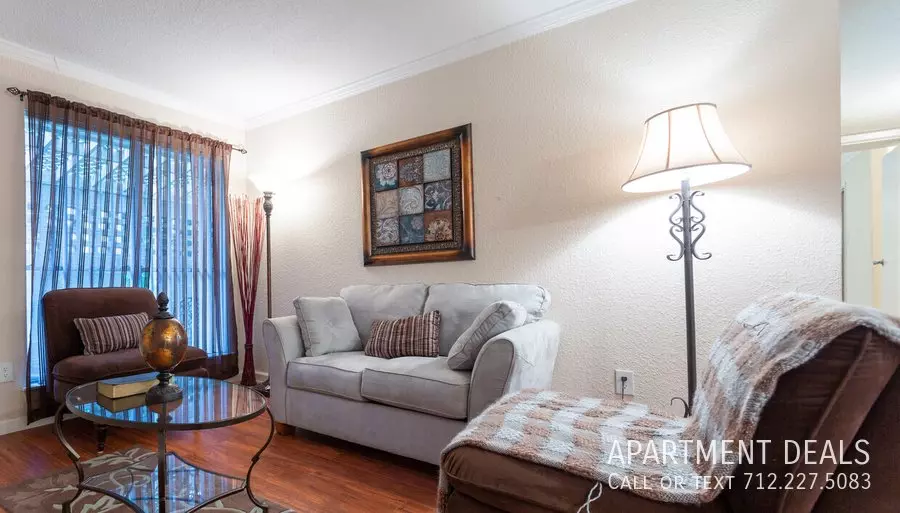 10528 Beechnut Street, Houston, TX 77072 photo 5