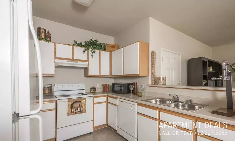 10776 Barely Lane, Houston, TX 77070 photo 3