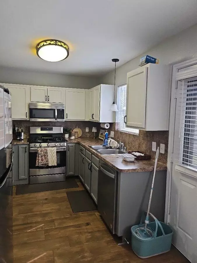 10902 Clear Villa Lane, Houston, TX 77034 photo 4