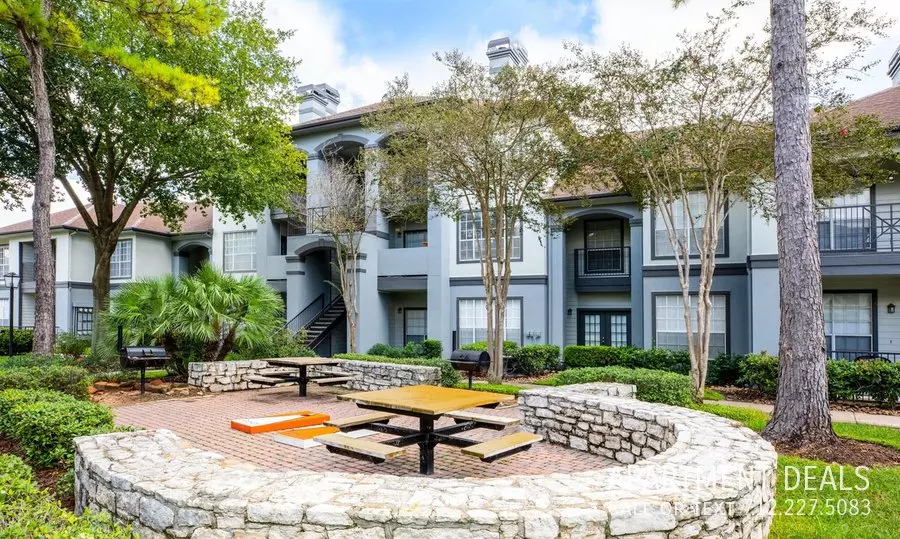 10907 Ranchstone Drive, Houston, TX 77064 photo 3