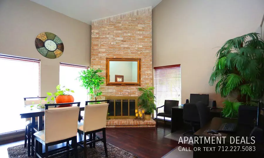 10931 Beamer Road, Houston, TX 77089 photo 2