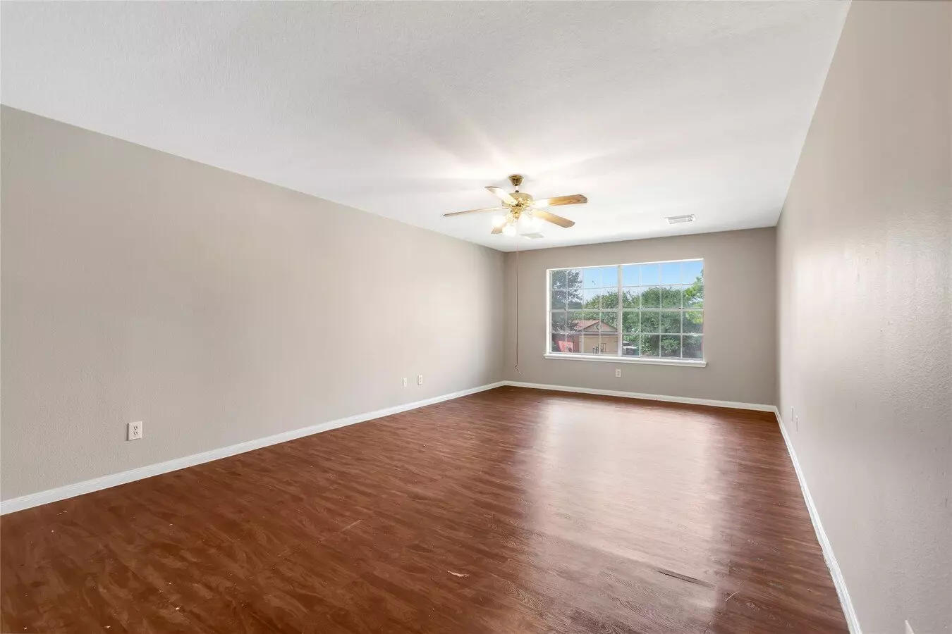 11019 Cayman Mist Drive, Houston, TX 77075 photo 5