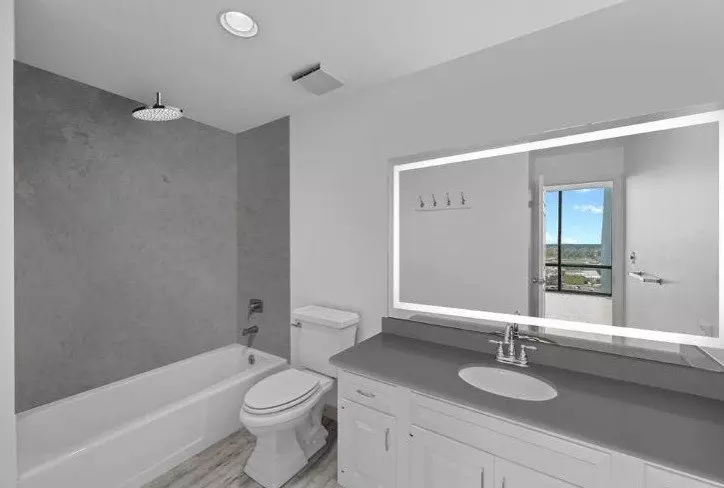 1111 Bering Drive, Houston, TX 77057 photo 3