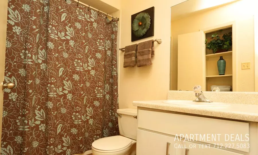 11156 Beamer Road, Houston, TX 77089 photo 5