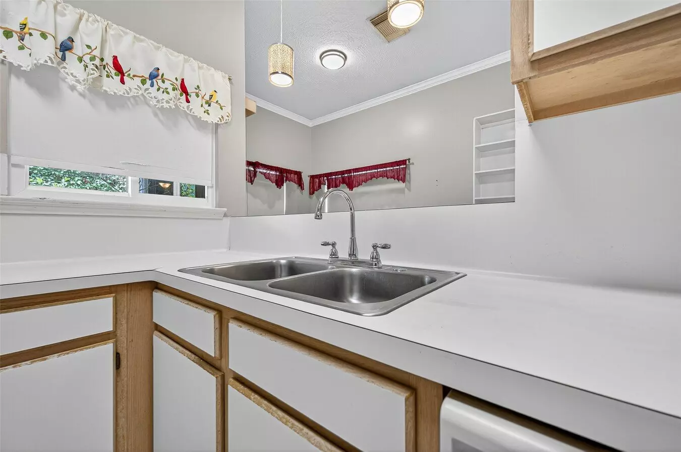 11525 Teaside Dr photo 5