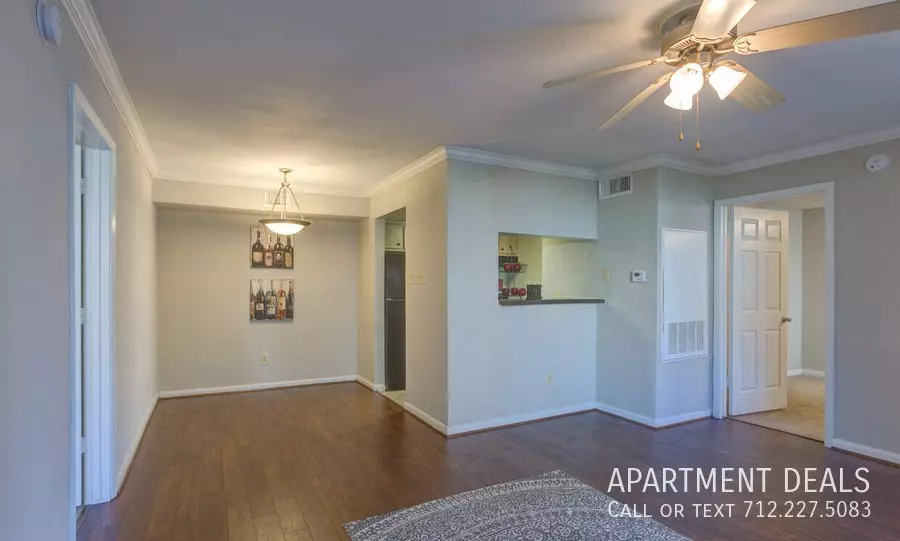 11661 Briar Forest Drive, Houston, TX 77077 photo 3