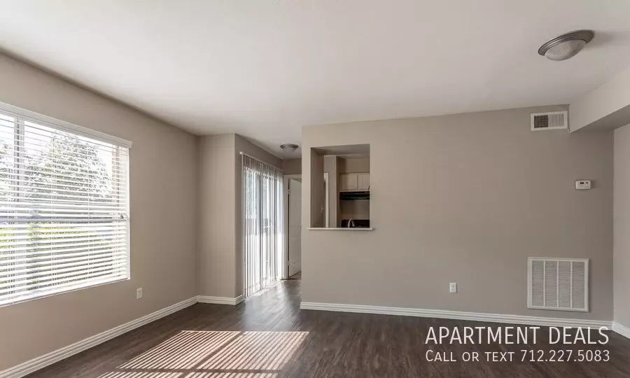 11706 Fuqua St photo 2