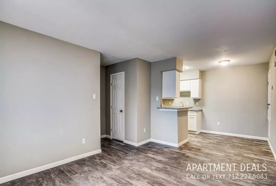 11723 Beamer Road, Houston, TX 77089 photo 3