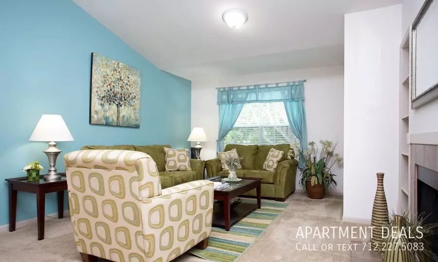 11915-11916 West Road, Houston, TX 77065 photo 2