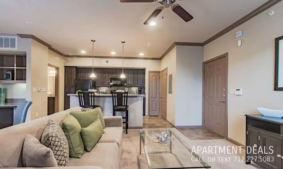 11920 Jansells Crossing Drive, Houston, TX 77065 photo 2
