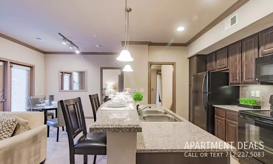 11920 Jansells Crossing Drive, Houston, TX 77065 photo 4