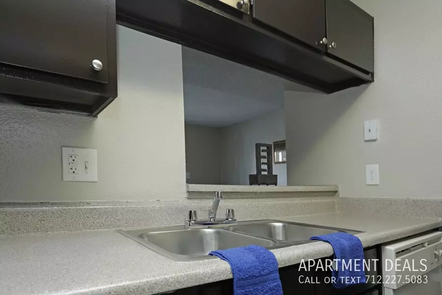 12006 Fleming Drive, Houston, TX 77013 photo 3