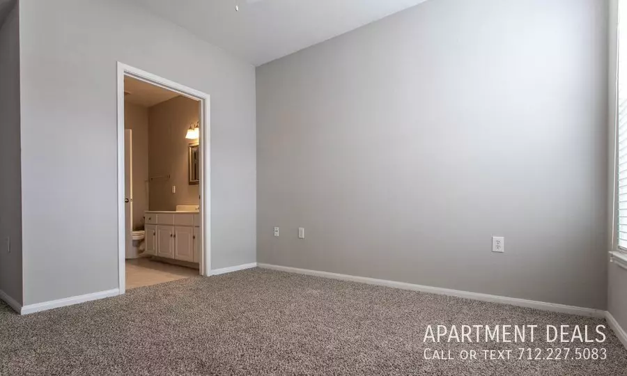 12061 Sabo Road, Houston, TX 77089 photo 4