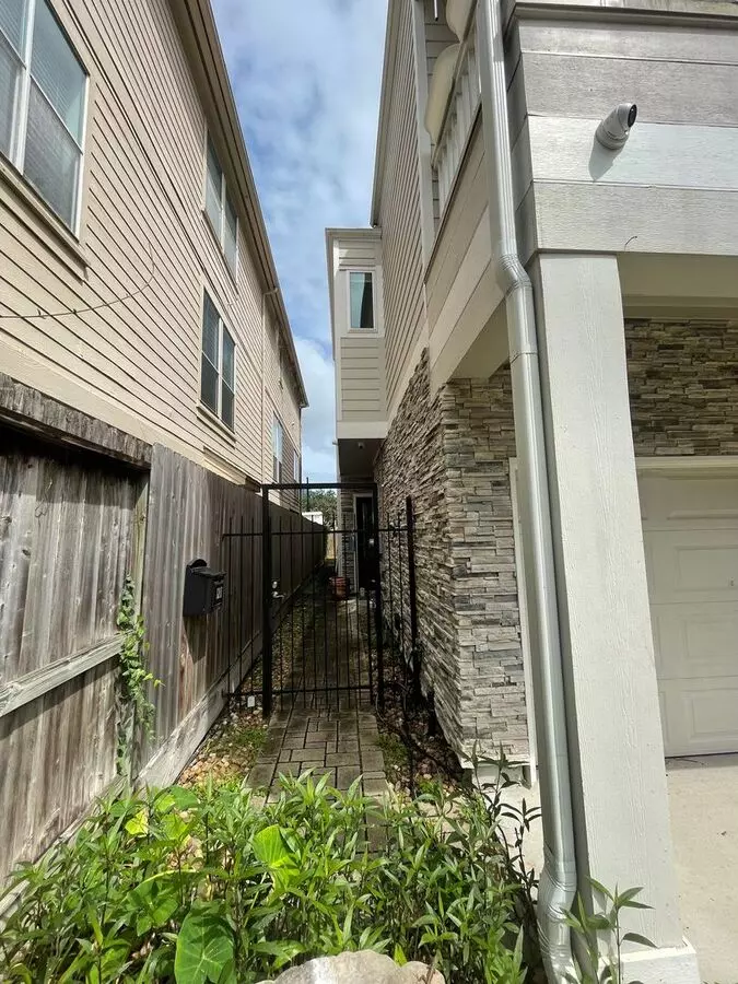 1211 Marconi Street, Houston, TX 77019 photo 5