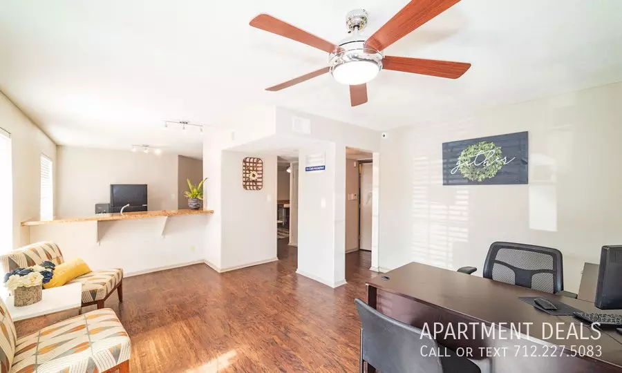 12320 Wayforest Dr photo 2