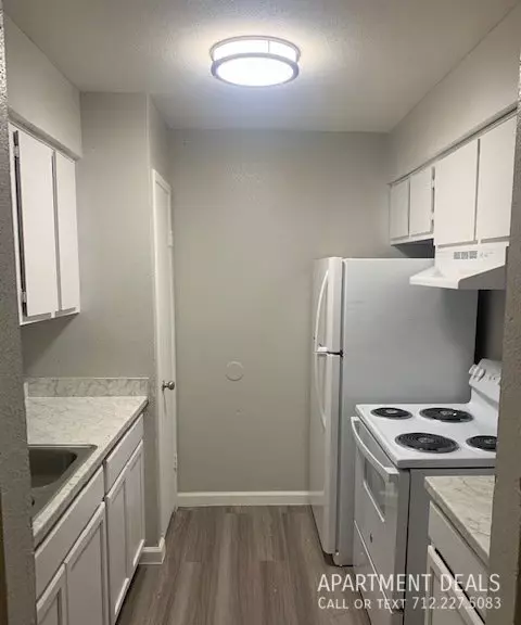 12556 John F Kennedy Boulevard, Houston, TX 77039 photo 2