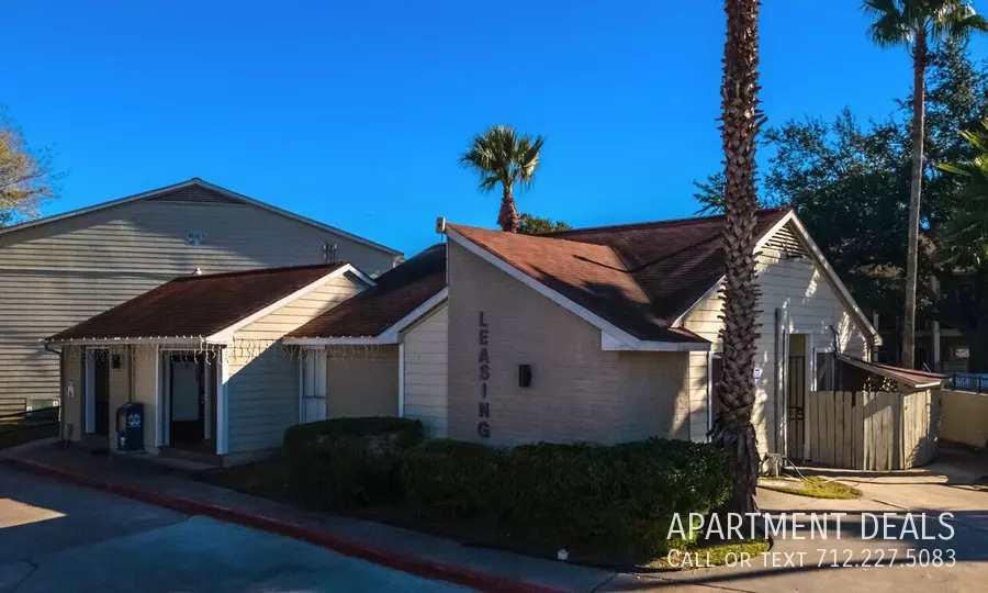 12556 John F Kennedy Boulevard, Houston, TX 77039 photo 4