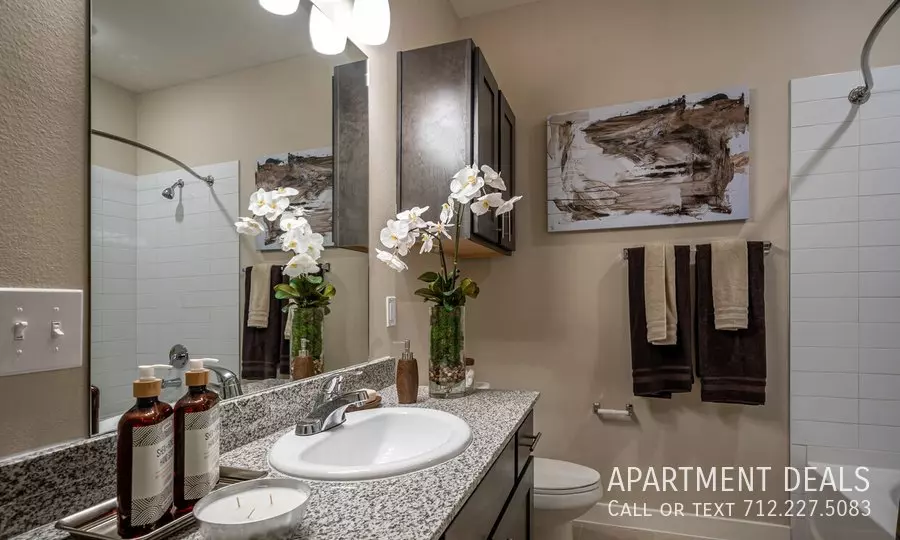 12856 Perry Road, Houston, TX 77070 photo 3