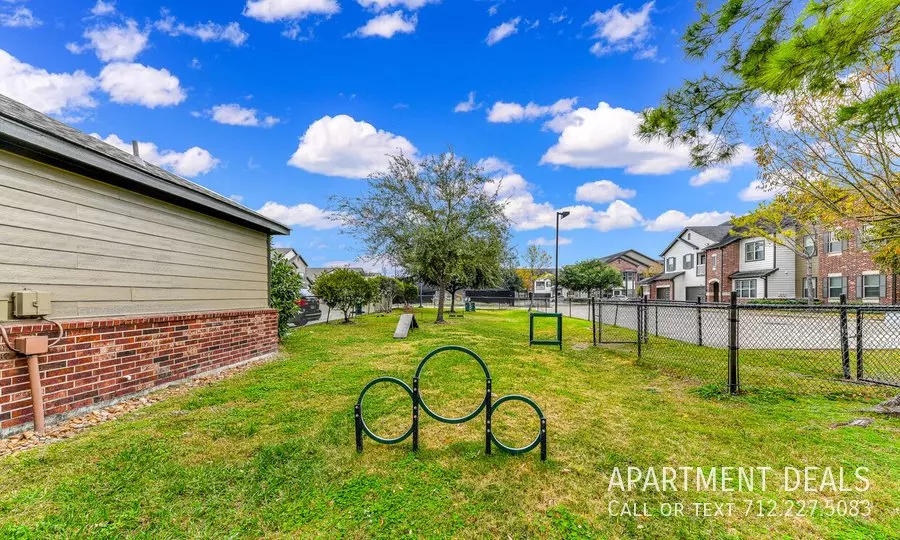 13105 Westheimer Road, Houston, TX 77077 photo 2