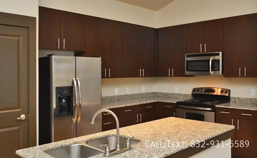 13720 Lockwood Road, Houston, TX 77044 photo 3