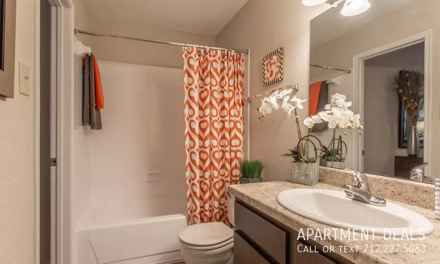 14107 Walters Road, Houston, TX 77014 photo 5