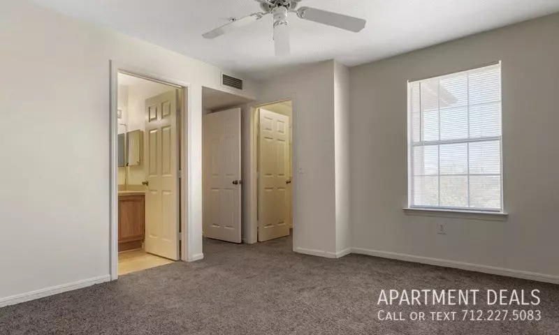 14403 Spears Road, Houston, TX 77067 photo 3