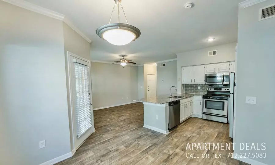 14510 Briar Forest Drive, Houston, TX 77077 photo 5