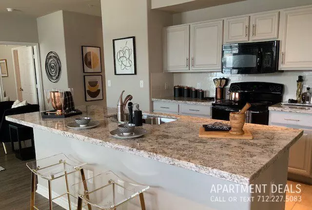 14657 Philippine Street, Houston, TX 77040 photo 3