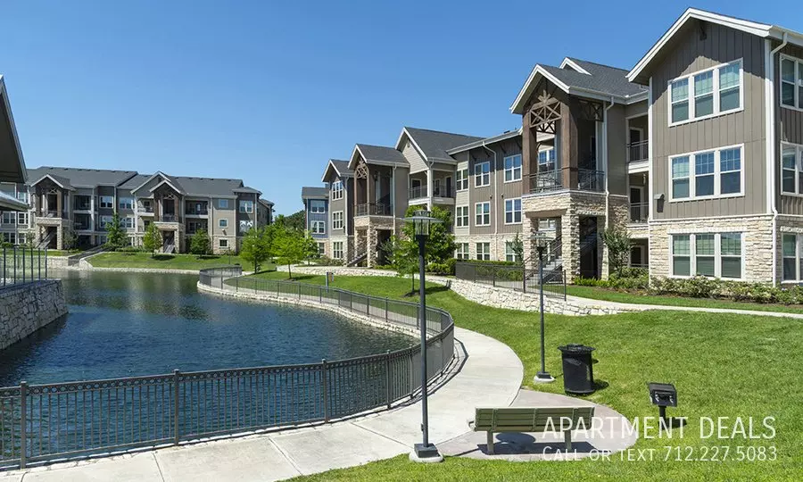 14704 Briar Forest Drive, Houston, TX 77077 photo 3