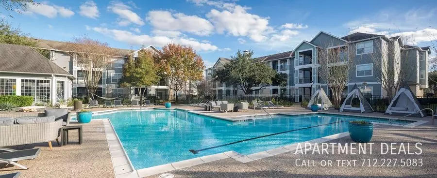 14729 West Oaks Plaza Drive, Houston, TX 77082 photo 2
