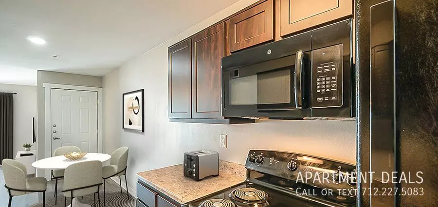 15 Parkway Forest Drive, Houston, TX 77044 photo 2