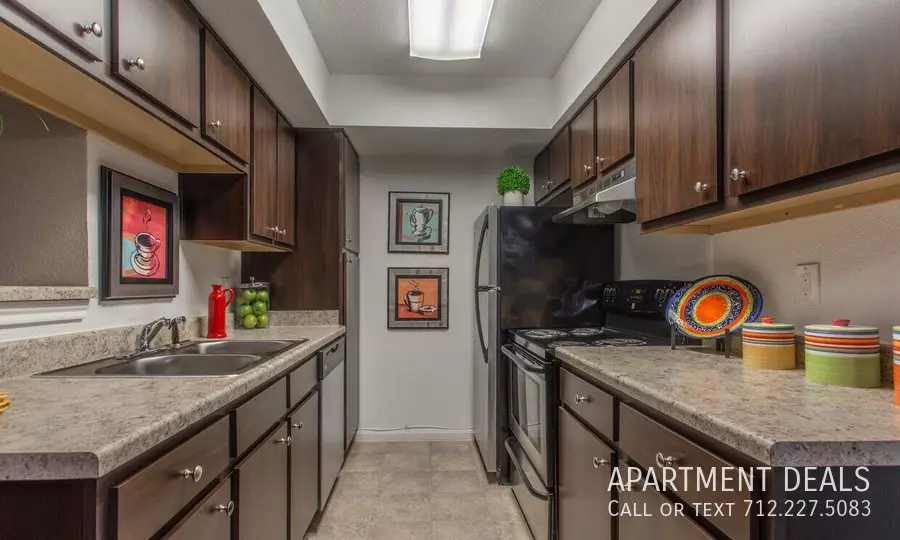 15 Willow Pl Dr photo 5