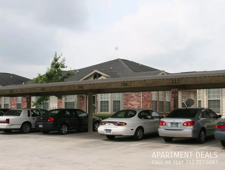 15007 Crosswinds Drive, Houston, TX 77032 photo 2