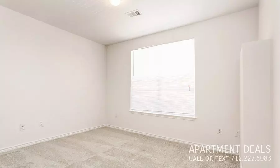15007 Crosswinds Drive, Houston, TX 77032 photo 3