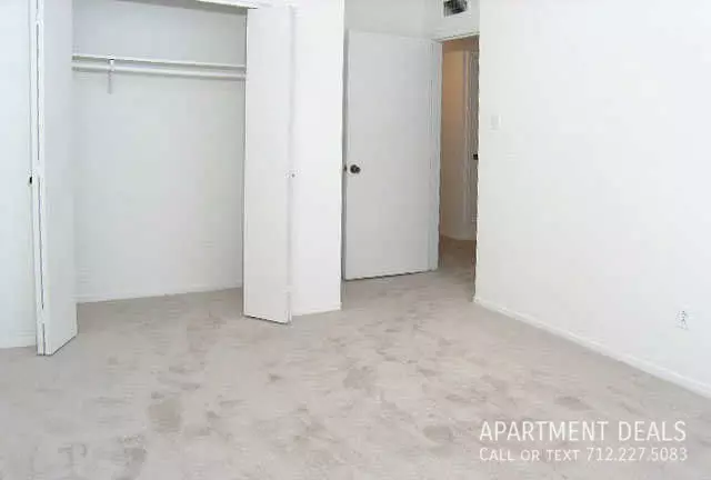 1506 Witte Road, Houston, TX 77080 photo 2