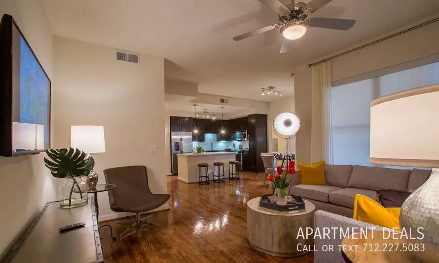 1507 Texas Avenue, Houston, TX 77002 photo 4