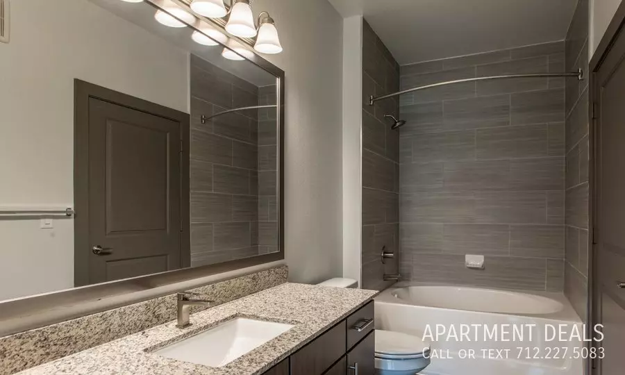 15136 Aldine Westfield Road, Houston, TX 77032 photo 3