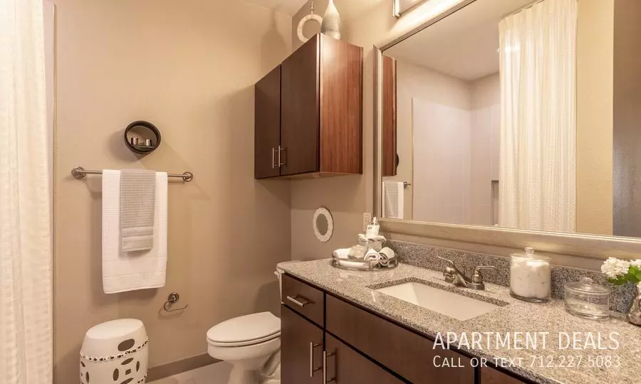 15306 Cutten Road, Houston, TX 77070 photo 3