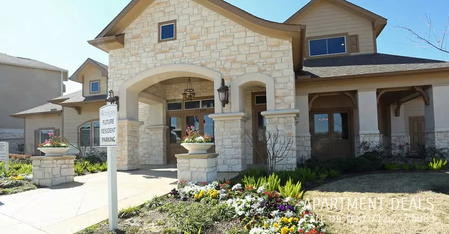 15336 Liberty River Drive, Houston, TX 77049 photo 2