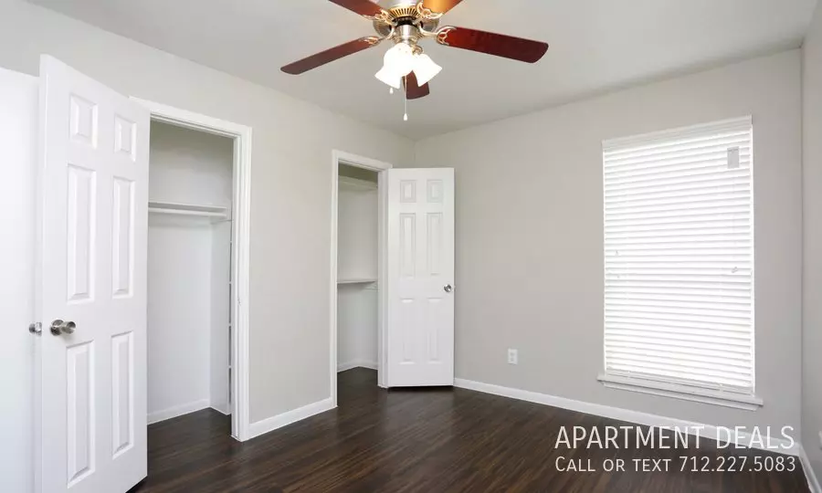 15709 Bammel Village Drive, Houston, TX 77014 photo 2