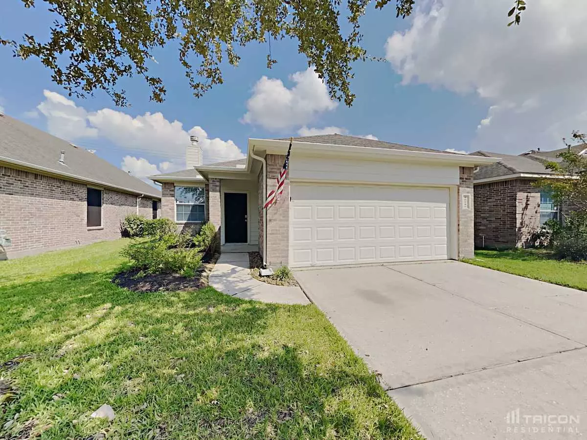 15747 Granite Mountain Trail, Houston, TX 77049 photo 4