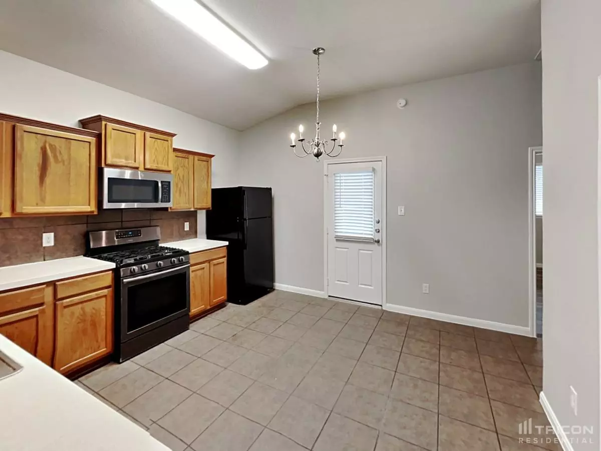 15747 Granite Mountain Trail, Houston, TX 77049 photo 3