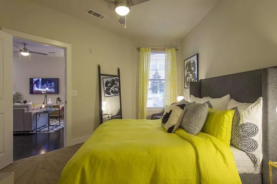 1600 State Street, Houston, TX 77007 photo 5