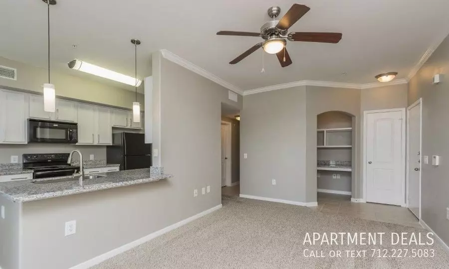 16349 Oakside Hollow Lane, Houston, TX 77084 photo 3