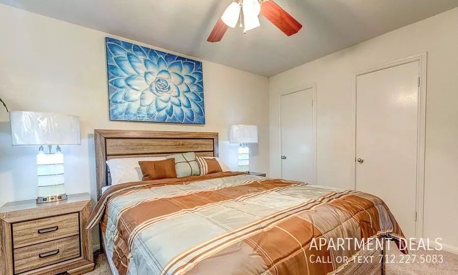 17-26 Gaylord Street, Houston, TX 77024 photo 5