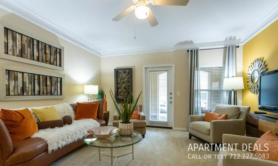 17 Gulf Pointe Drive, Houston, TX 77089 photo 5