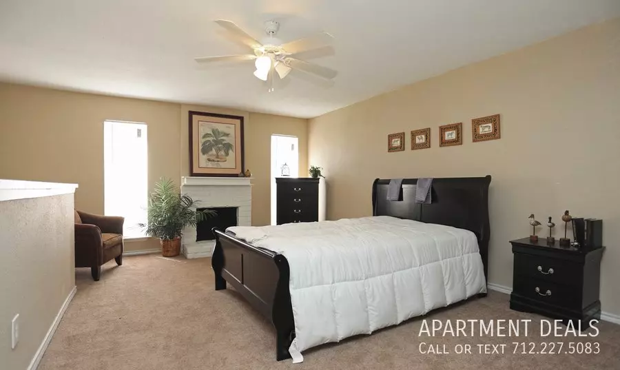 17133 Mynor Woods Lane, Houston, TX 77060 photo 5