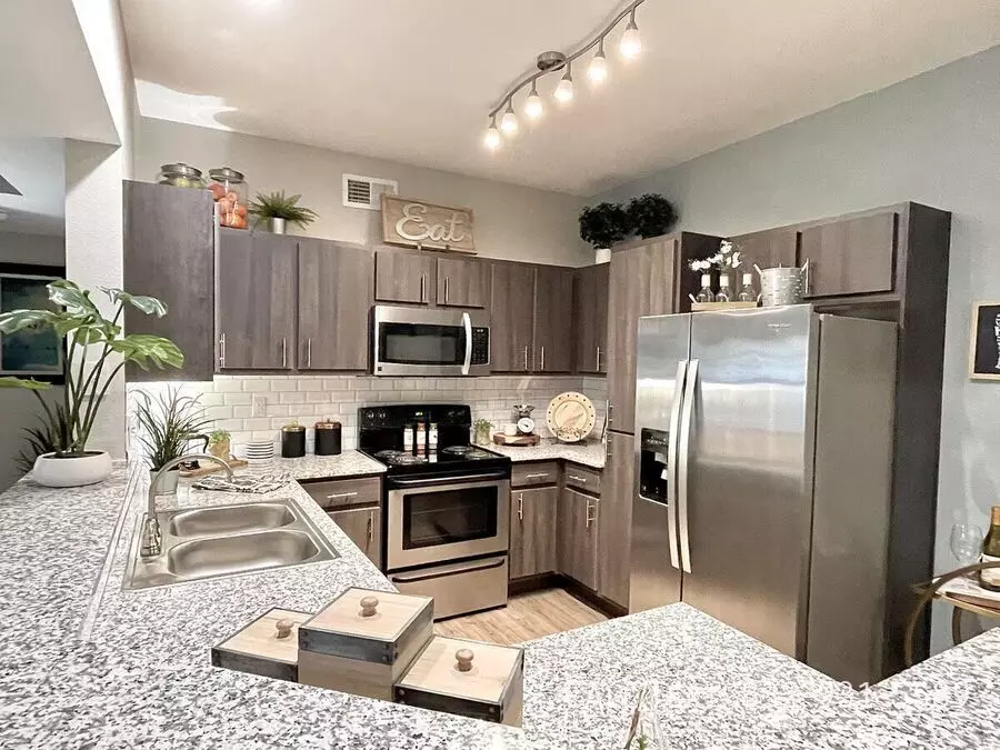 17972 Park Row, Houston, TX 77084 photo 4