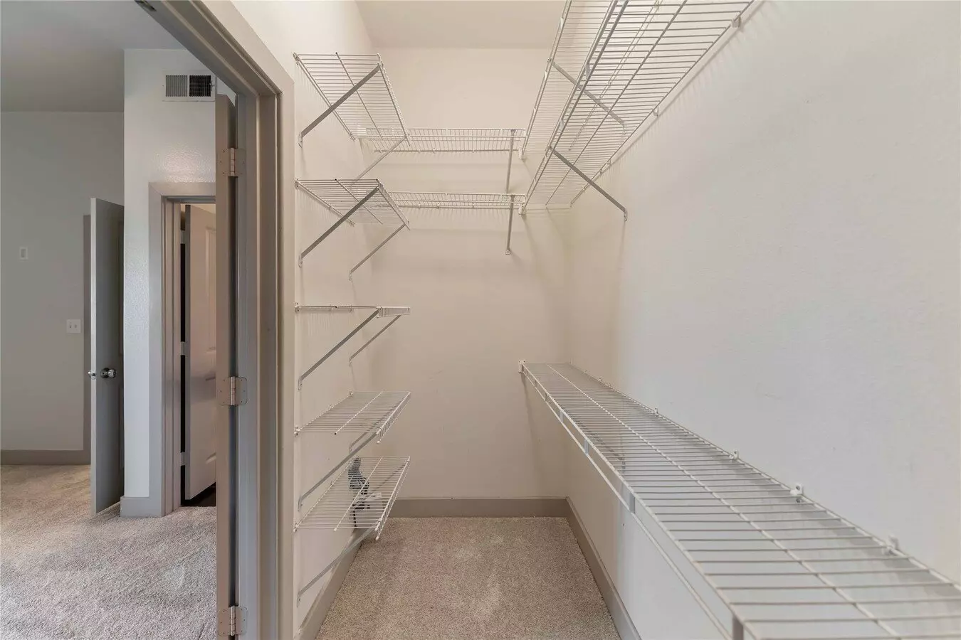 Lofts on Post Oak photo 2